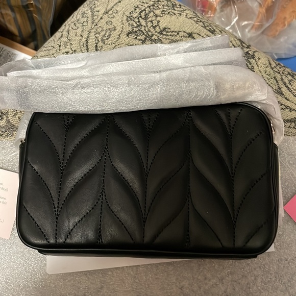 NWT Kate Spade black double zip quilted leather bag with chain and leather strap - Picture 6 of 9